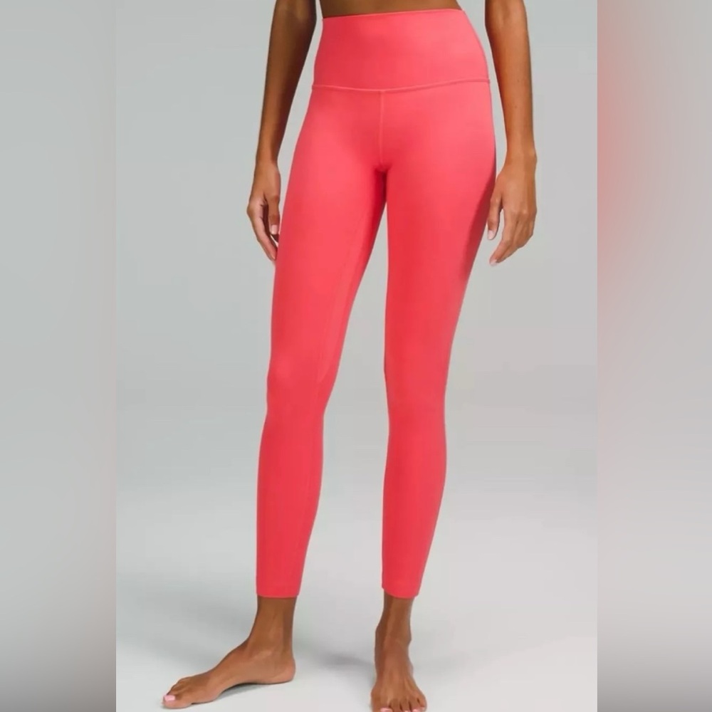 LULULEMON CORAL/PINK ALIGN HIGH RISE LEGGINGS-PANT 28” inseam and size 6